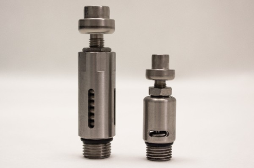 Left: modified valve       Right: stock valve